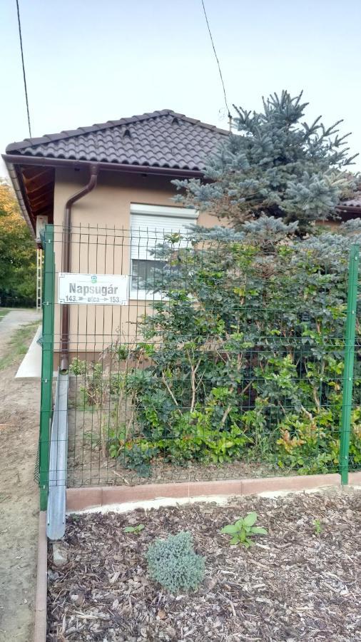 Golden Apartman Orosháza Екстериор снимка