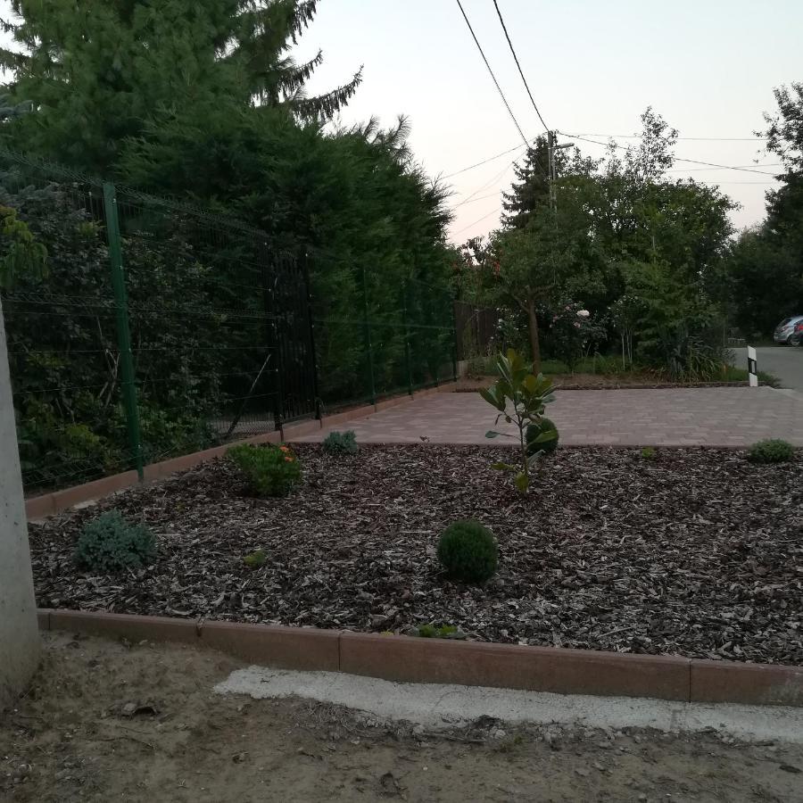 Golden Apartman Orosháza Екстериор снимка