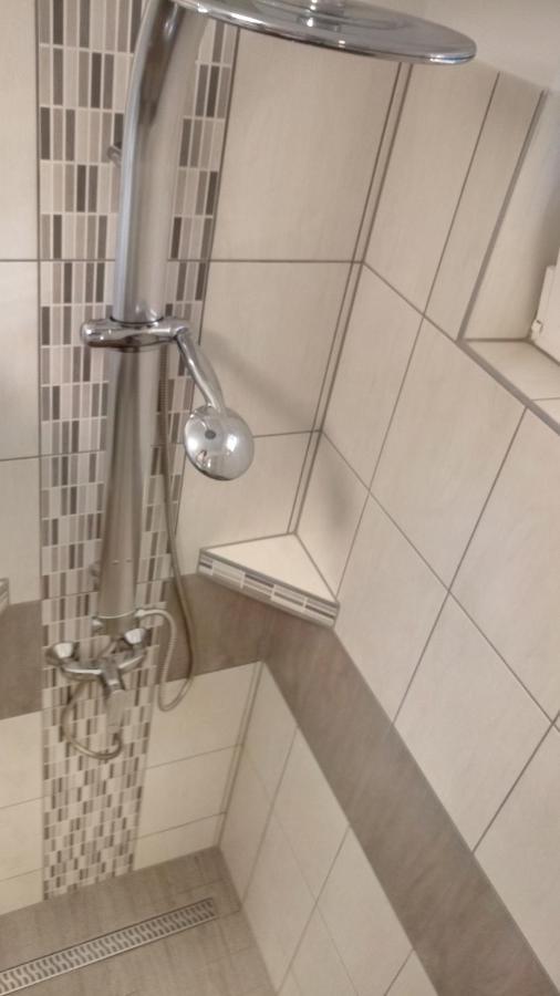 Golden Apartman Orosháza Екстериор снимка