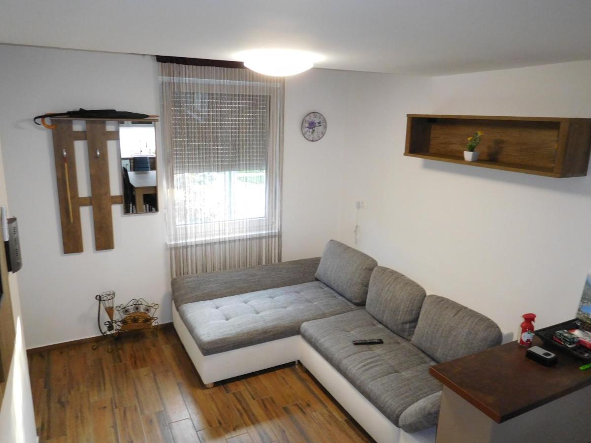 Golden Apartman Orosháza Екстериор снимка